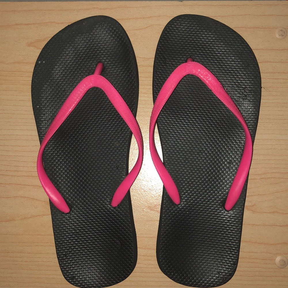 Flip flops